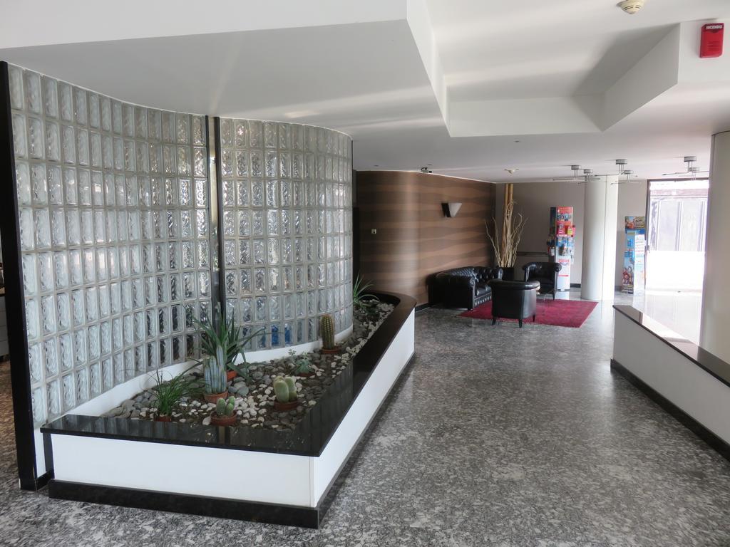 Waldorf Palace Hotel Cattolica Exterior foto